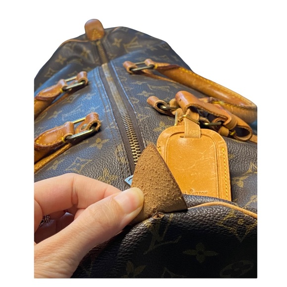 Authentic Louis Vuitton 55 Keepall Bag [VINTAGE] - Picture 6 of 8